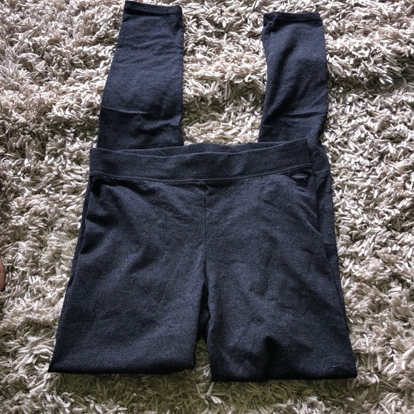 Pink Victoria’s Secret gray leggings size XS comfy cozy leggings pants causal​​ - Picture 1 of 5